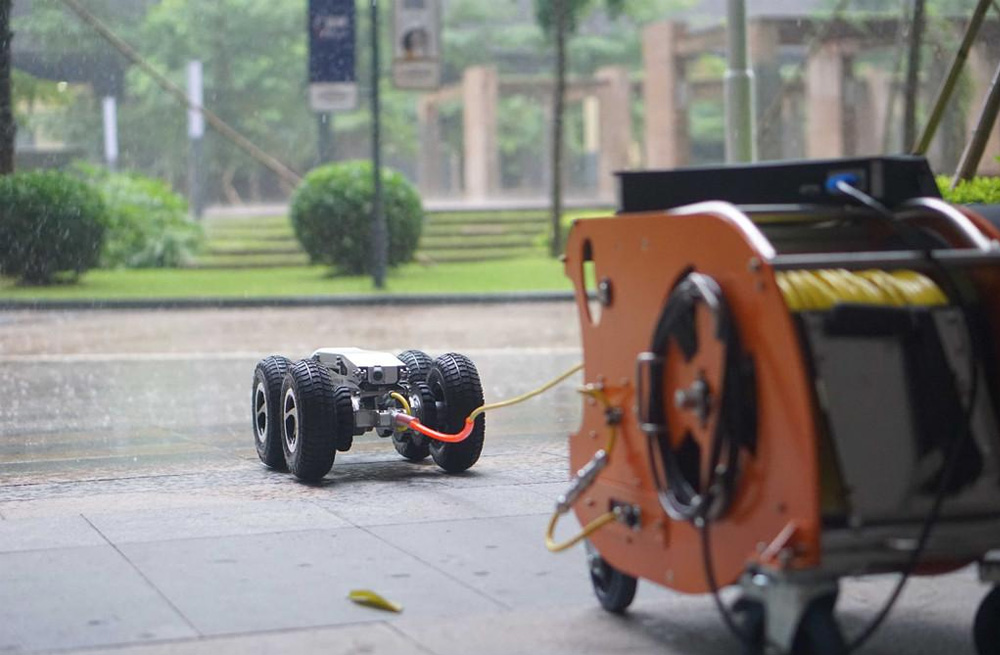 吴边管道检测机器人